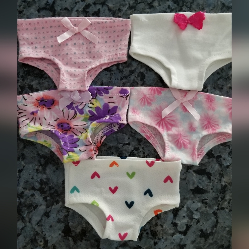 Lot Of 18" Doll Clothes And Shoes - Picture 6 of 6